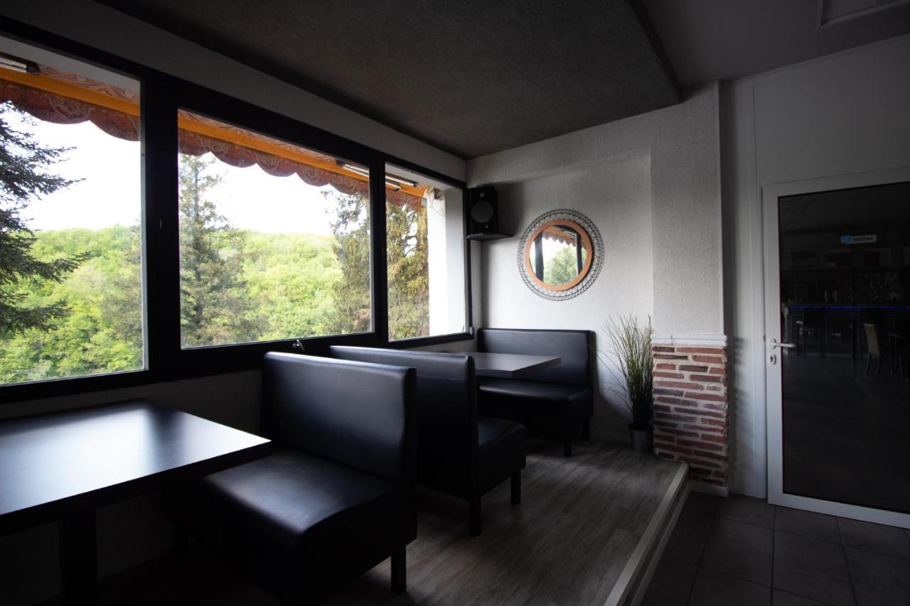 Le Chalet Du Lac Le Chatenet-en-Dognon ภายนอก รูปภาพ