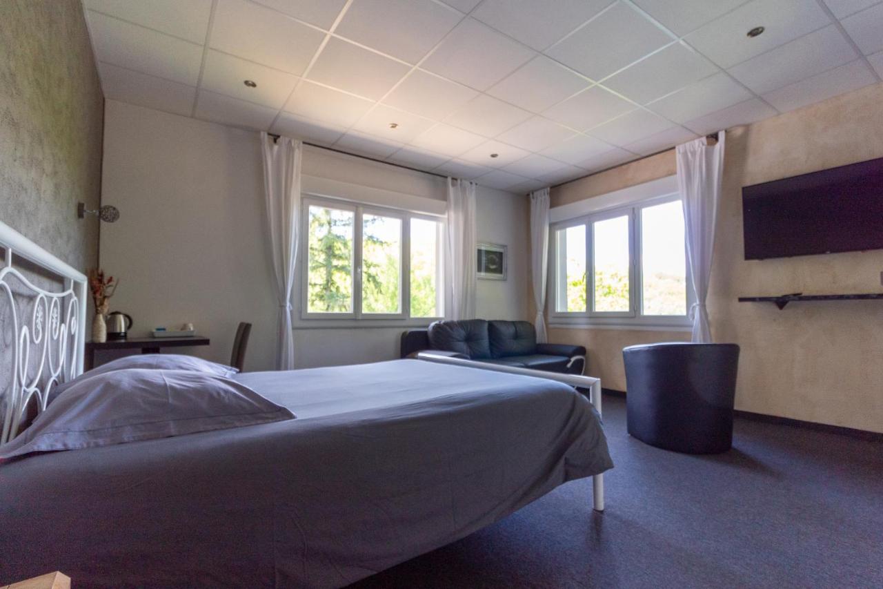 Le Chalet Du Lac Le Chatenet-en-Dognon ภายนอก รูปภาพ